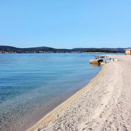 860a * Biograd Na Moru
