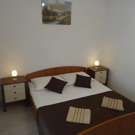 860a Apartamento